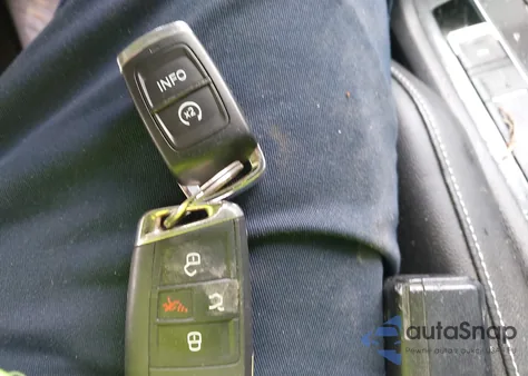 2021 Volkswagen Tiguan 2.0T Se/2.0T Se R-Line Black/2.0T Sel из США, поврежденный, VIN 3VV2B7AX7MM114069